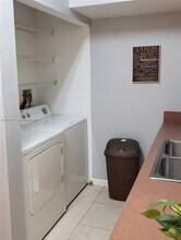 18316 NW 68th Ave in Hialeah, FL - Building Photo - Building Photo