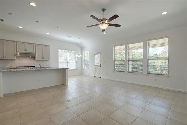 113 Meadow Wood Cv in Georgetown, TX - Building Photo - Building Photo