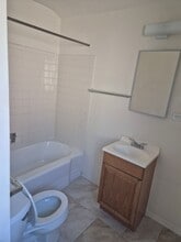 118 Fano St in Arcadia, CA - Foto de edificio - Building Photo