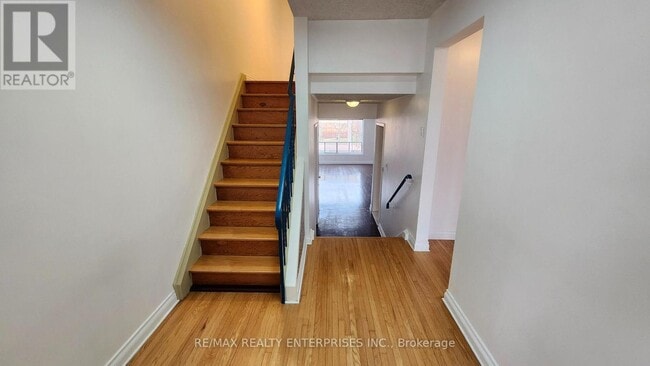 79 Watney Crescent in Toronto, ON - Building Photo - Building Photo