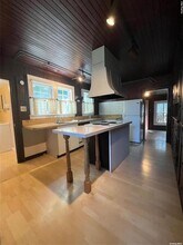 146 Bayview Ave-Unit -B in Northport, NY - Building Photo - Building Photo