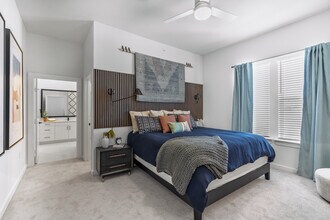 Oasis at Round Rock in Round Rock, TX - Building Photo - Interior Photo