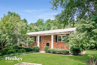 2865 Gracefield Ct in Winston-Salem, NC - Building Photo - Building Photo