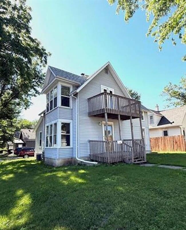 427 S Prairie Ave in Sioux Falls, SD - Building Photo - Building Photo