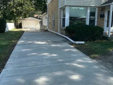 property at 9225 Mason Ave