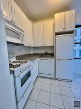 EAST 38 STREET, Unit 5A in New York, NY - Foto de edificio - Building Photo