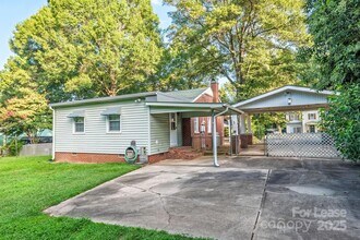 5212 Wales St in Charlotte, NC - Building Photo - Building Photo