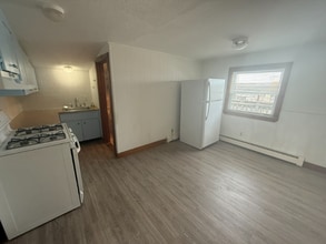 27 I St in Hampton, NH - Building Photo - Building Photo