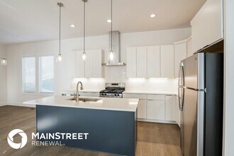 922 Crescent Hill Rd in Nashville, TN - Foto de edificio - Building Photo