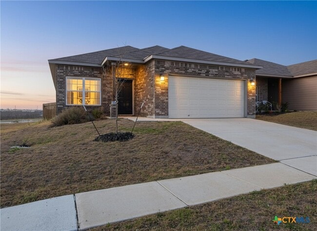 292 Legacy Cir in New Braunfels, TX - Building Photo - Building Photo