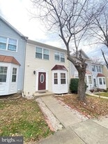 14817 Winding Loop in Woodbridge, VA - Building Photo