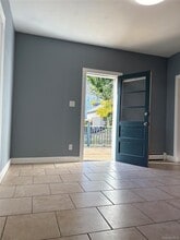 558 Locust Ave in Port Chester, NY - Building Photo - Building Photo