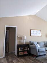 4424 Cedar Lake Rd, Unit 5 in St. Louis Park, MN - Foto de edificio - Building Photo