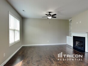 192 Golden Gate Pkwy in Clayton, NC - Building Photo - Building Photo