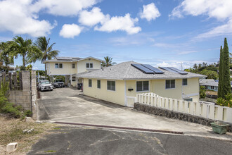 44-723 Kaneohe Bay Dr in Kaneohe, HI - Building Photo - Building Photo