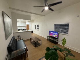 304 E 4th St in National City, CA - Building Photo