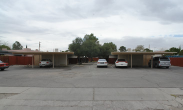 2431-2441 N Fair Oaks Ave in Tucson, AZ - Building Photo - Building Photo