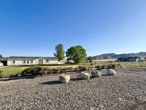 480 Kayci Ave in Battle Mountain, NV - Building Photo