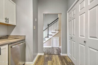 1201 E 8th Ave in Johnson City, TN - Building Photo - Building Photo