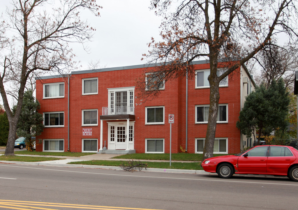 3501 Lyndale Ave S in Minneapolis, MN - Building Photo