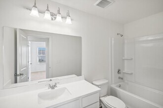 509 Campeche Dr in Locust Grove, GA - Building Photo - Building Photo