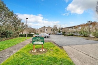 Allen Terrace-LLB-3130S in Beaverton, OR - Building Photo - Building Photo