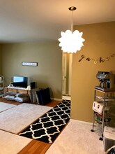 2525 W 13 Mile Rd in Royal Oak, MI - Building Photo - Building Photo