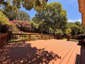 2110 Glenellen Dr NW in Kennesaw, GA - Building Photo - Building Photo