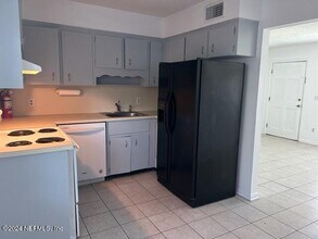 902 2nd St S in Jacksonville Beach, FL - Building Photo - Building Photo