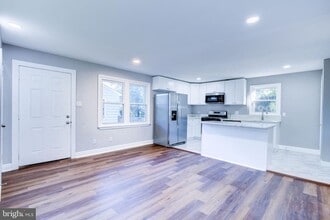 3205 Henderson Ave in Silver Spring, MD - Building Photo - Building Photo
