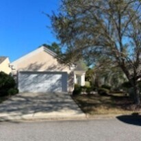 38 Whitebark Ln in Bluffton, SC - Building Photo