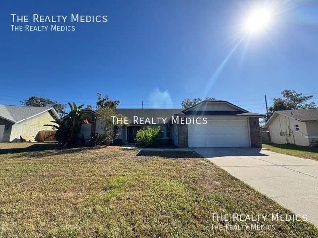 2601 Bridle Dr in Plant City, FL - Building Photo - Building Photo