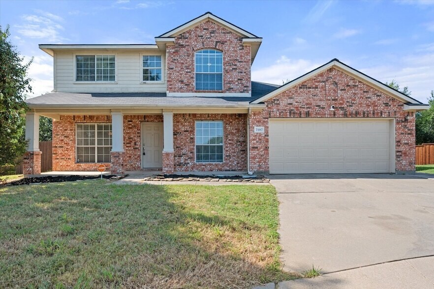 7107 Matlock Meadow Ct, Unit 01-0208A in Arlington, TX - Building Photo