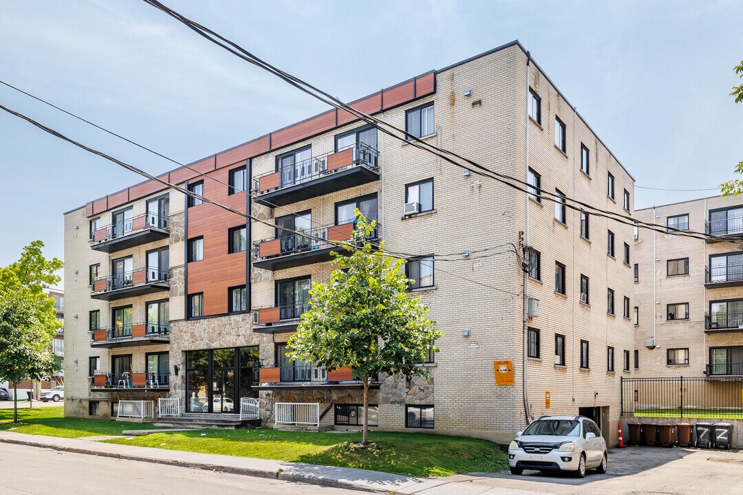 6060 Émile-Nelligan in Montréal, QC - Building Photo