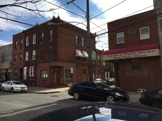 1414 Jackson St, Unit B