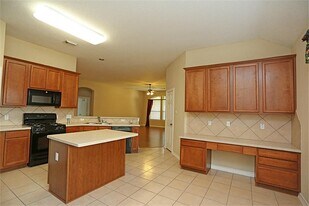 26102 Bent Meadow Ct in Katy, TX - Building Photo