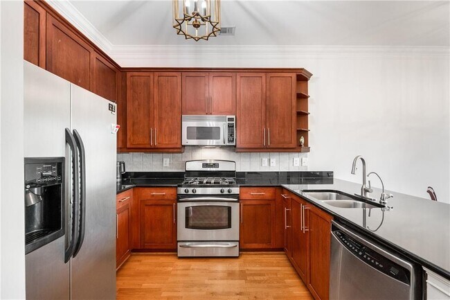 1055 Piedmont Ave NE in Atlanta, GA - Building Photo - Building Photo