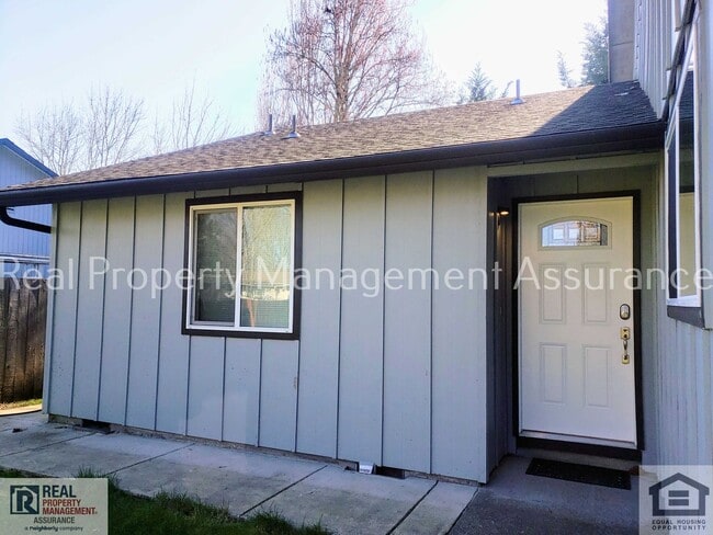 15855 SW Stratford Loop in Tigard, OR - Building Photo - Building Photo