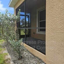 19251 Tangerine Rd in Ft. Myers, FL - Building Photo - Building Photo