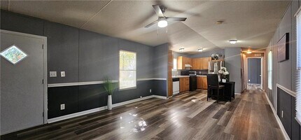 4255 Smoke Creek Pkwy in Snellville, GA - Building Photo - Building Photo