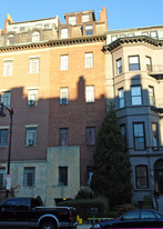 140 Beacon St in Boston, MA - Building Photo