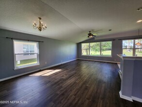 1380 Fairway Village Dr in Orange Park, FL - Building Photo - Building Photo