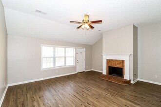9292 Tamhaven Dr in Cordova, TN - Building Photo - Building Photo