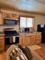 4005 Cedar Ave, Unit 4005 Cedar Ave. 3 in South Lake Tahoe, CA - Building Photo