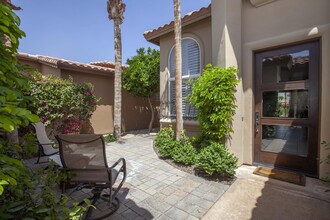 49880 Mission Dr W in La Quinta, CA - Building Photo - Building Photo