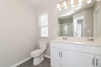 110 Crestview Wy in Dallas, GA - Building Photo - Building Photo