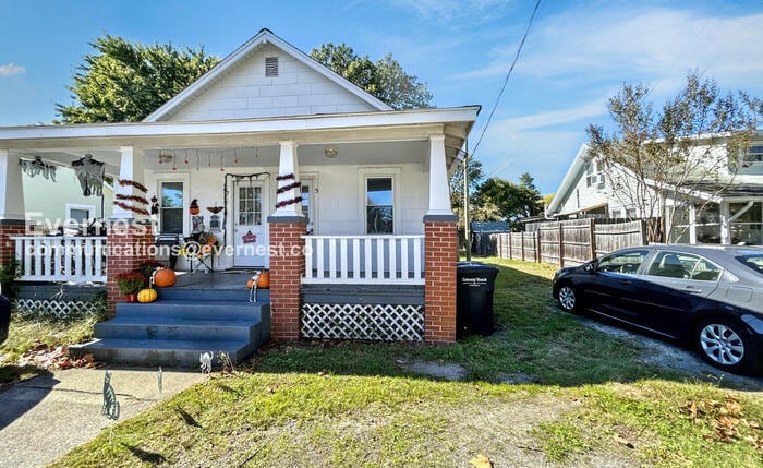 5 Bancroft Ave in Colonial Beach, VA - Building Photo