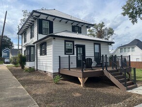 100 McCall St in Greenville, SC - Building Photo - Building Photo