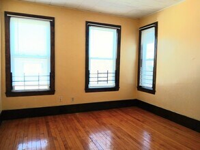 44 B Park St in Lynn, MA - Building Photo - Building Photo