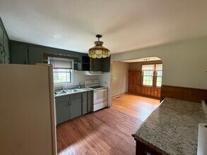 69 Aldrich Dr in Westfield, MA - Building Photo - Building Photo
